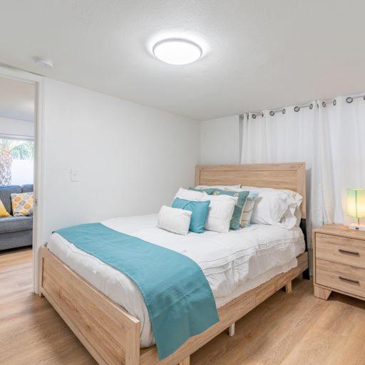 Lovely 2 Bedrooms, Steps Away From The Beach. Bradenton Beach Dış mekan fotoğraf